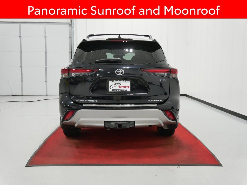 2025 Toyota HIGHLANDER HYBRID PLATINUM in Saint Joseph, Minnesota - Photo 8