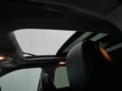 2025 Toyota HIGHLANDER HYBRID PLATINUM in Saint Joseph, Minnesota - Photo 16