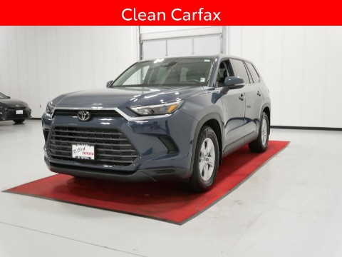 2025 Toyota GRAND HIGHLANDER LE FWD in Saint Joseph, Minnesota - Photo 4
