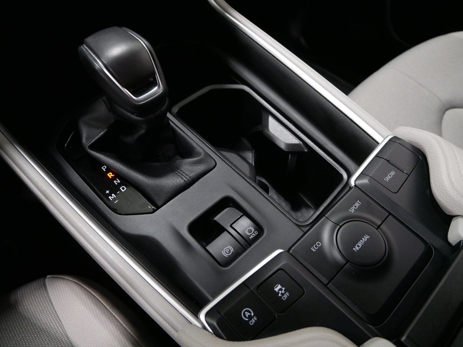 2025 Toyota GRAND HIGHLANDER LE FWD in Saint Joseph, Minnesota - Photo 36