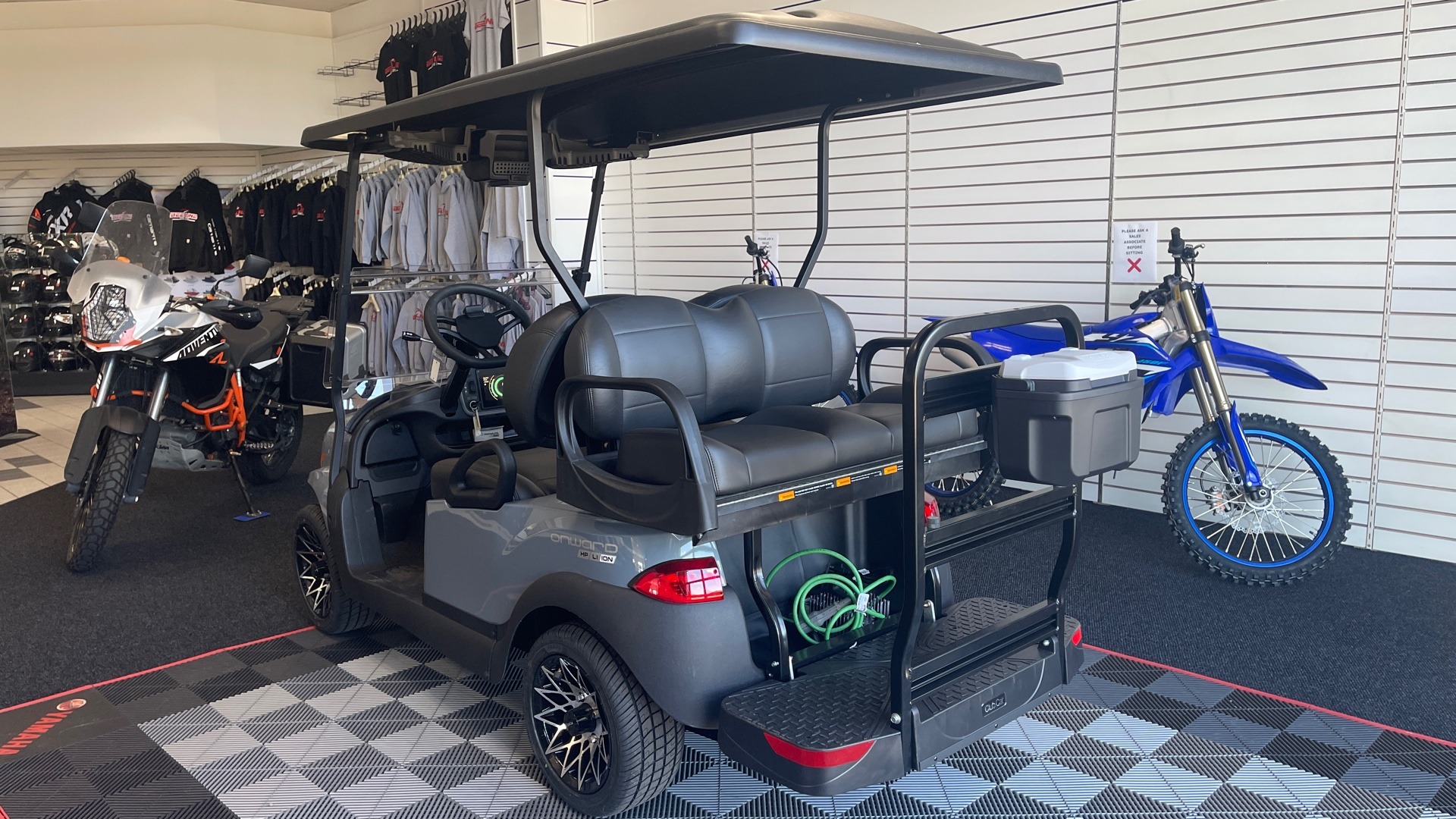 2026 Club Car Onward 4 Passenger XR Lithium in Saint Joseph, Minnesota - Photo 3