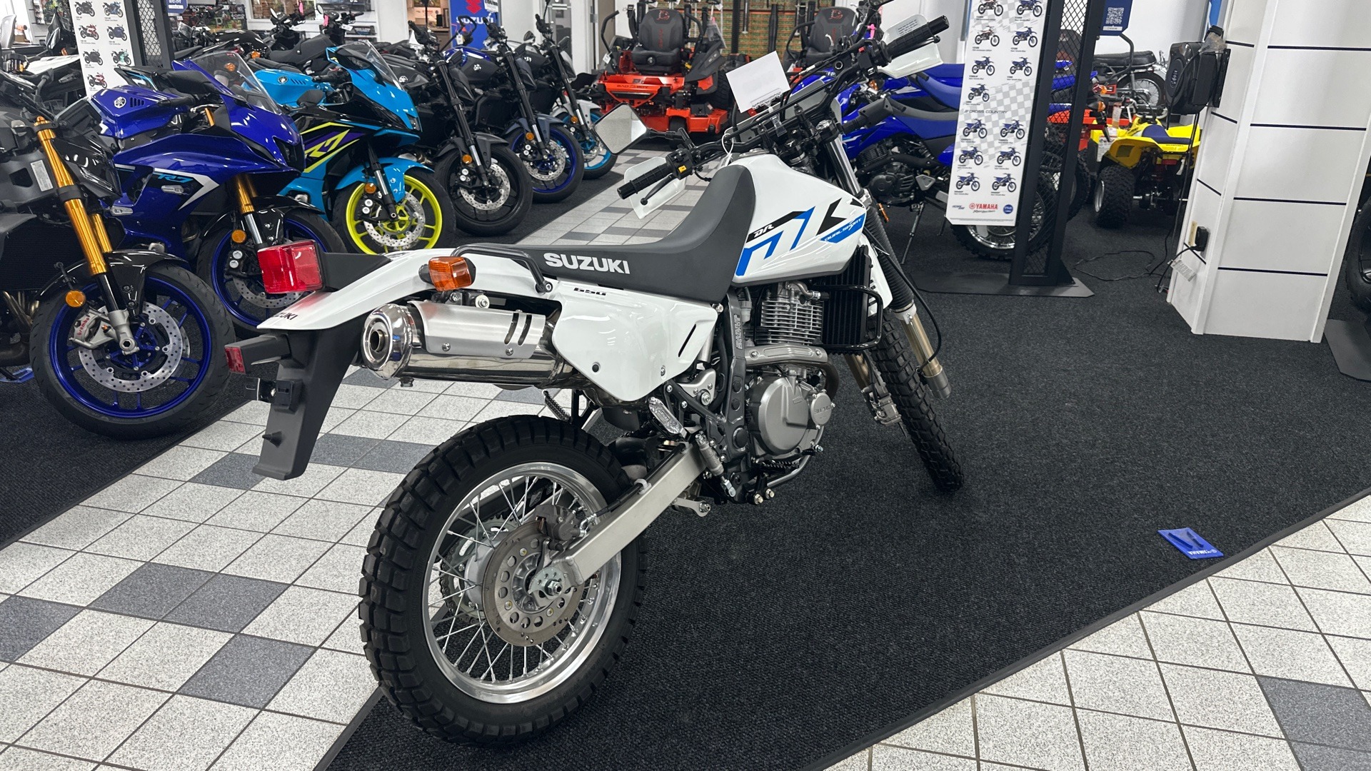 2025 Suzuki DR650S in Saint Joseph, Minnesota - Photo 6