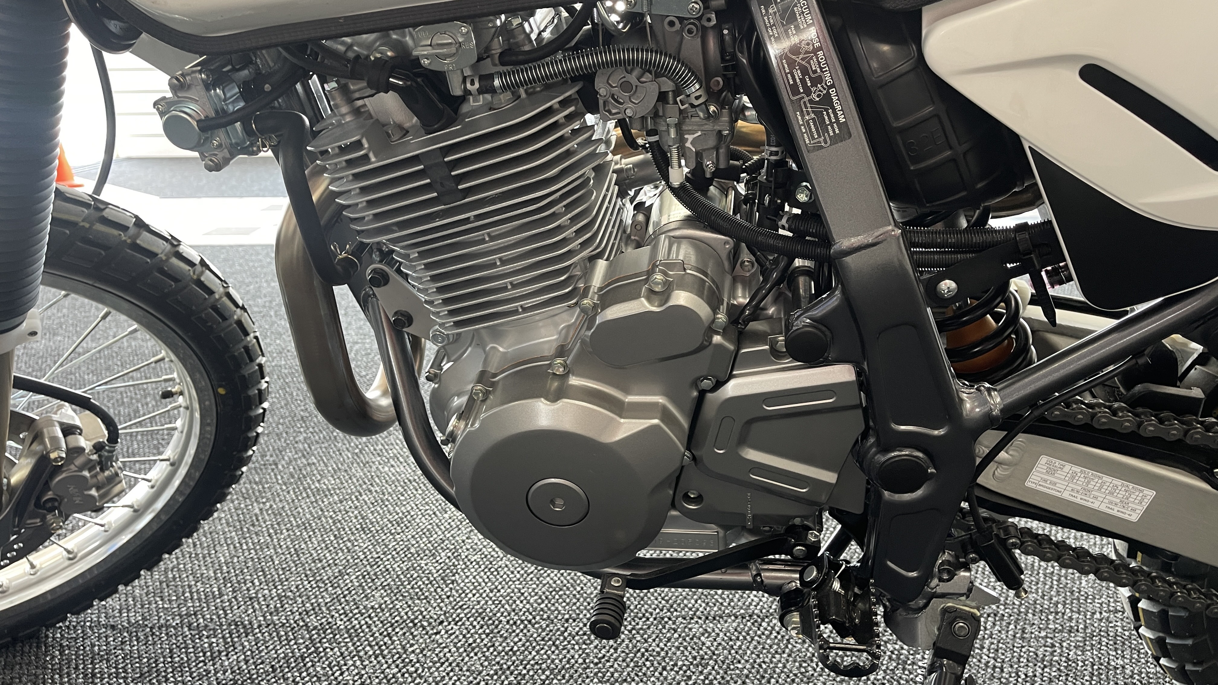 2025 Suzuki DR650S in Saint Joseph, Minnesota - Photo 20