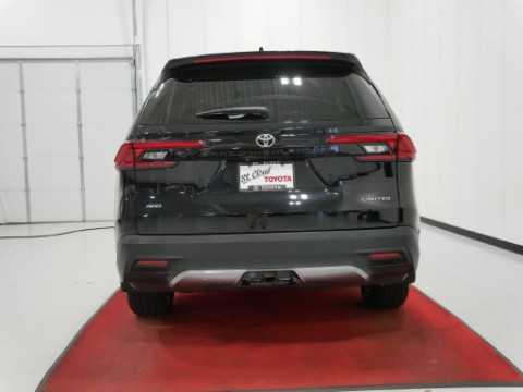 2024 Toyota GRAND HIGHLANDER LIMITED in Saint Joseph, Minnesota - Photo 8