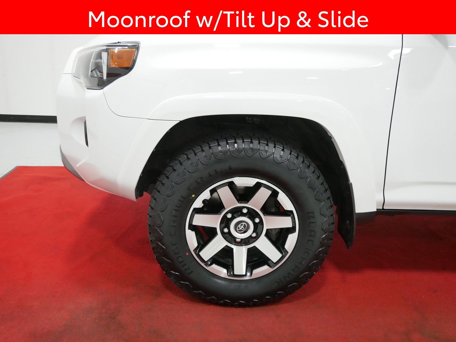 2024 Toyota 4RUNNER TRD OFF-ROAD PREMIUM in Saint Joseph, Minnesota - Photo 12