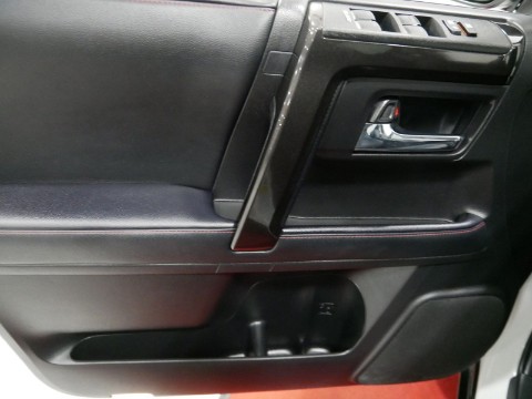 2024 Toyota 4RUNNER TRD OFF-ROAD PREMIUM in Saint Joseph, Minnesota - Photo 17