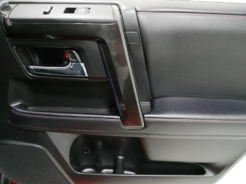2024 Toyota 4RUNNER TRD OFF-ROAD PREMIUM in Saint Joseph, Minnesota - Photo 31