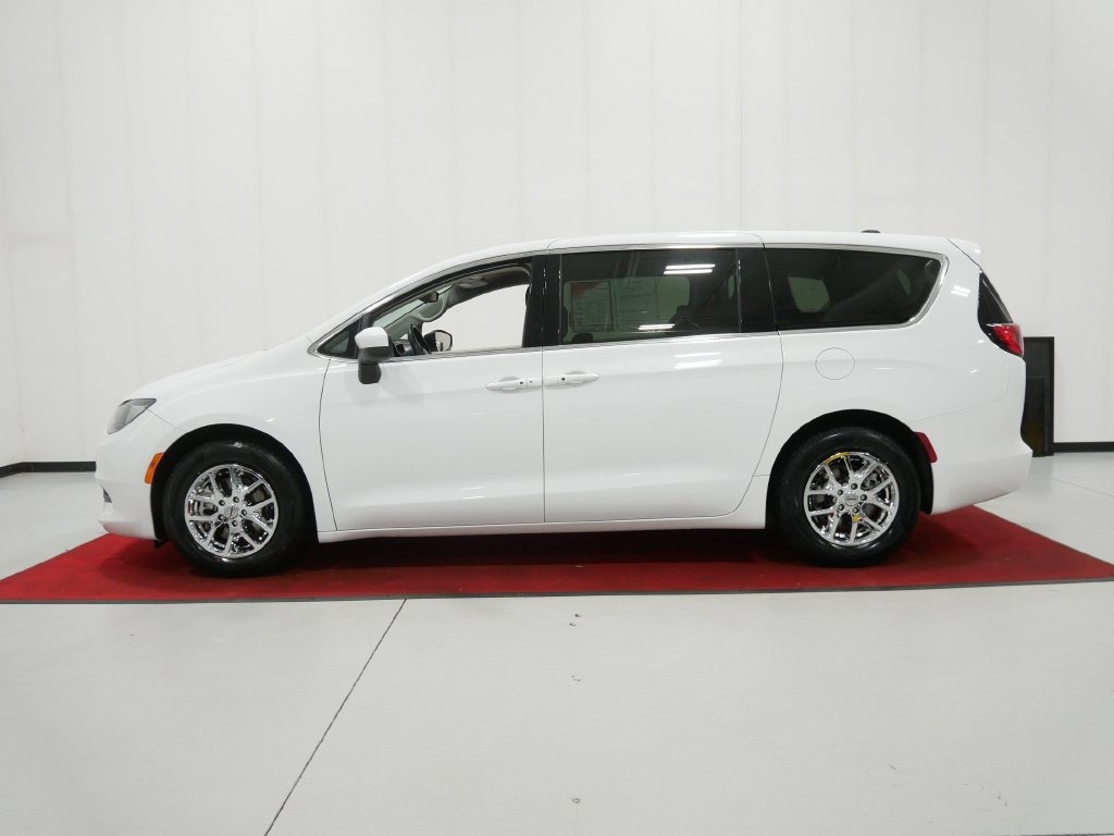 2023 Chrysler VOYAGER LX in Saint Joseph, Minnesota - Photo 11