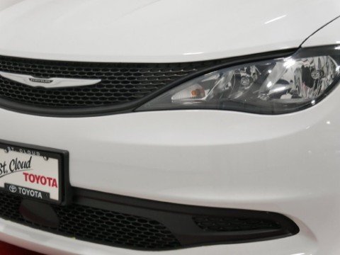 2023 Chrysler VOYAGER LX in Saint Joseph, Minnesota - Photo 13