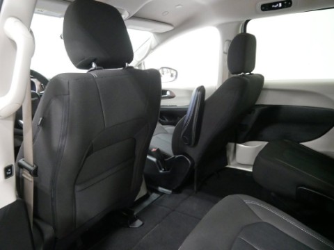 2023 Chrysler VOYAGER LX in Saint Joseph, Minnesota - Photo 20