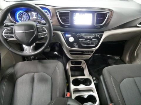 2023 Chrysler VOYAGER LX in Saint Joseph, Minnesota - Photo 21