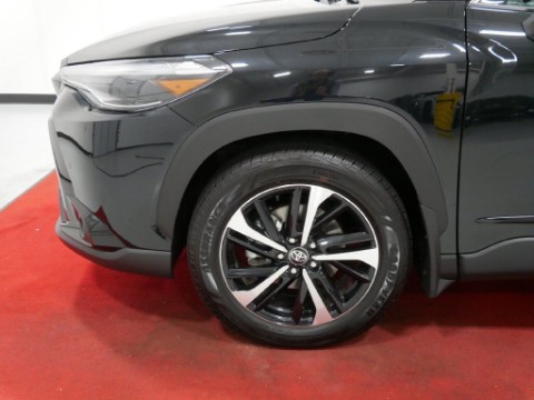 2025 Toyota COROLLA CROSS HYBRID XSE in Saint Joseph, Minnesota - Photo 12