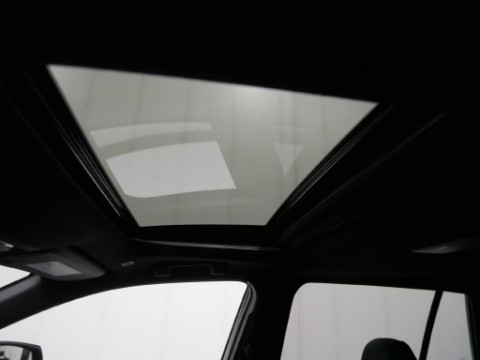 2025 Toyota COROLLA CROSS HYBRID XSE in Saint Joseph, Minnesota - Photo 16