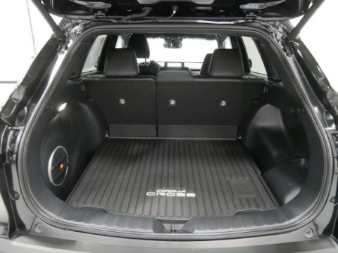 2025 Toyota COROLLA CROSS HYBRID XSE in Saint Joseph, Minnesota - Photo 27