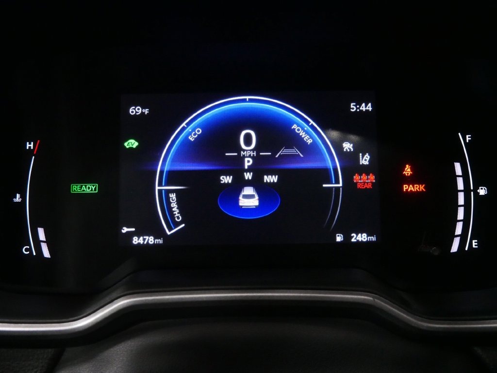 2025 Toyota COROLLA CROSS HYBRID XSE in Saint Joseph, Minnesota - Photo 32