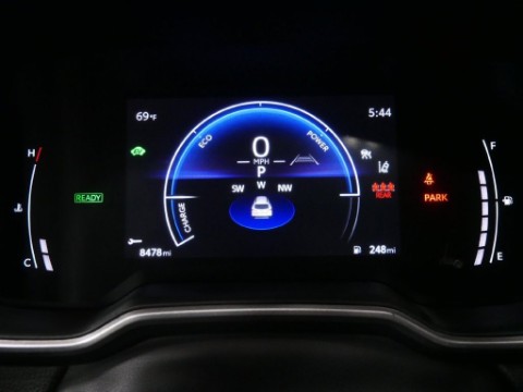 2025 Toyota COROLLA CROSS HYBRID XSE in Saint Joseph, Minnesota - Photo 32