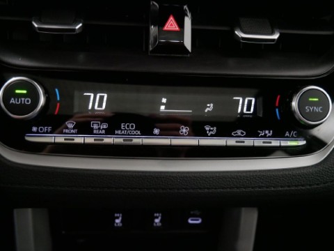 2025 Toyota COROLLA CROSS HYBRID XSE in Saint Joseph, Minnesota - Photo 35