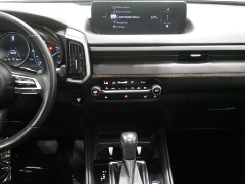 2025 Mazda CX-50 HYBRID PREMIUM in Saint Joseph, Minnesota - Photo 23
