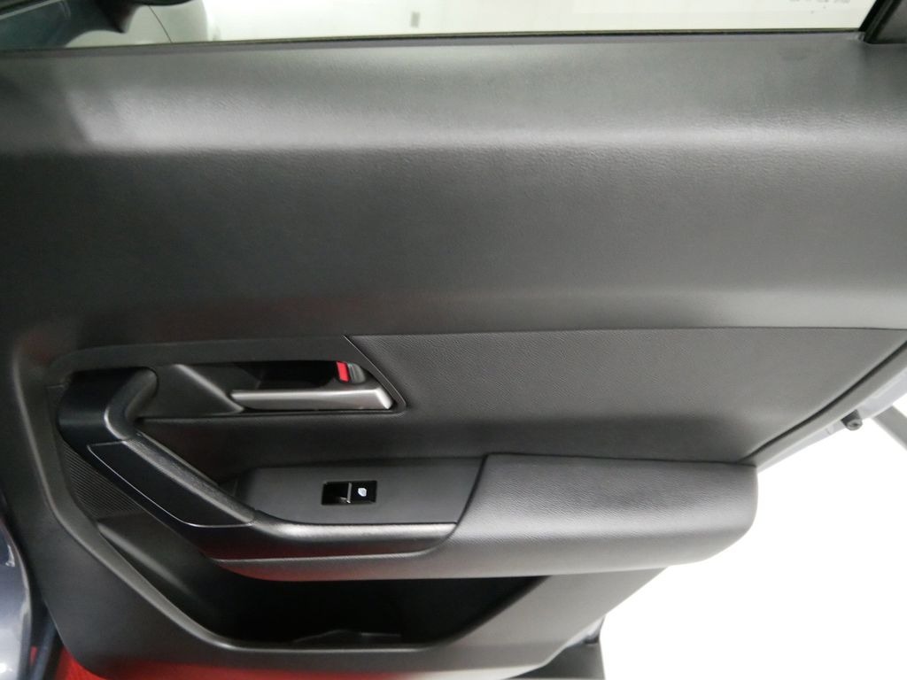 2025 Mazda CX-50 HYBRID PREMIUM in Saint Joseph, Minnesota - Photo 29