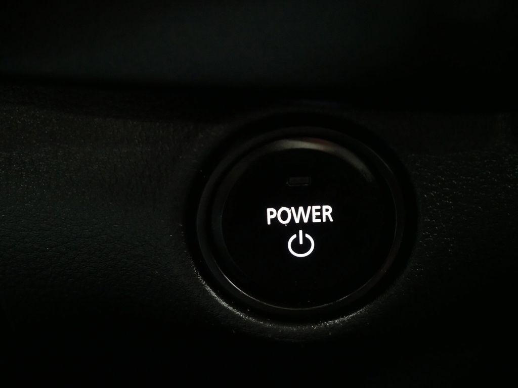 2025 Mazda CX-50 HYBRID PREMIUM in Saint Joseph, Minnesota - Photo 33