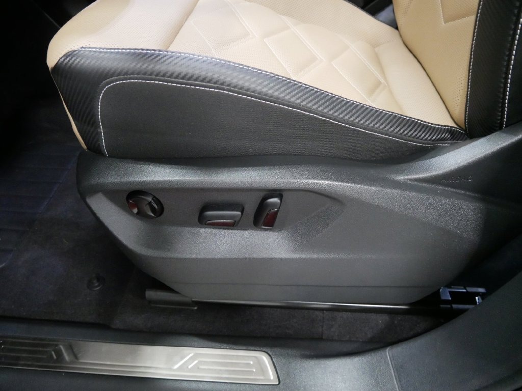2024 Volkswagen ATLAS CROSS SPORT 2.0T SE W/ TECHNOLOGY in Saint Joseph, Minnesota - Photo 15