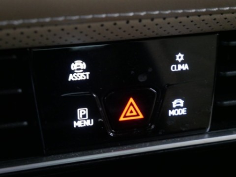 2024 Volkswagen ATLAS CROSS SPORT 2.0T SE W/ TECHNOLOGY in Saint Joseph, Minnesota - Photo 34