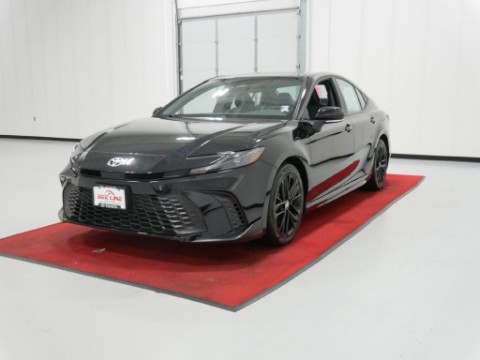 2025 Toyota CAMRY SE in Saint Joseph, Minnesota - Photo 4