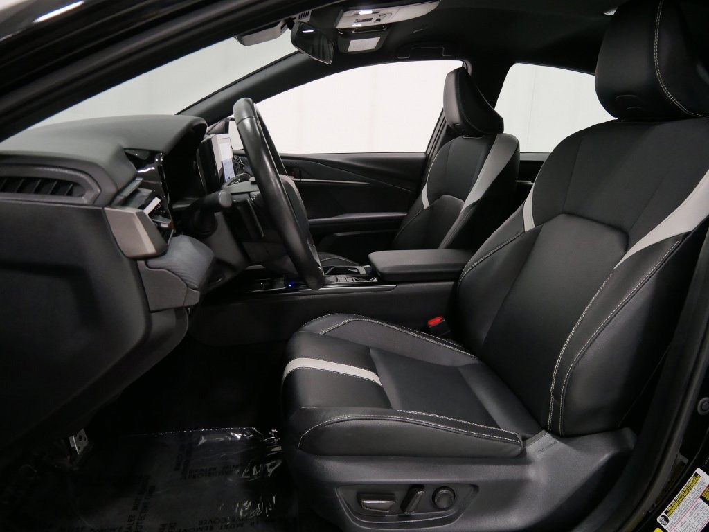 2025 Toyota CAMRY SE in Saint Joseph, Minnesota - Photo 14