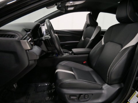 2025 Toyota CAMRY SE in Saint Joseph, Minnesota - Photo 14