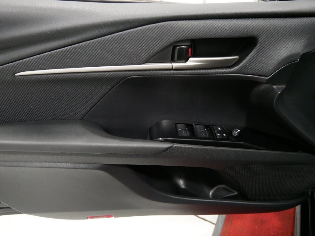 2025 Toyota CAMRY SE in Saint Joseph, Minnesota - Photo 16