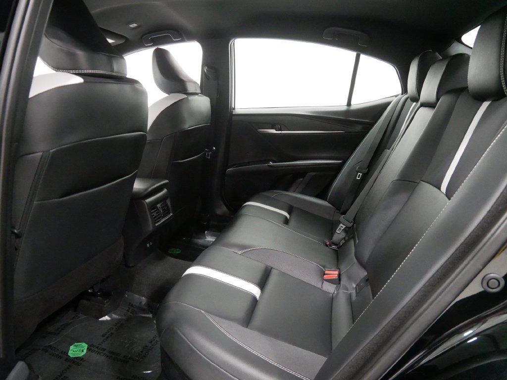 2025 Toyota CAMRY SE in Saint Joseph, Minnesota - Photo 19