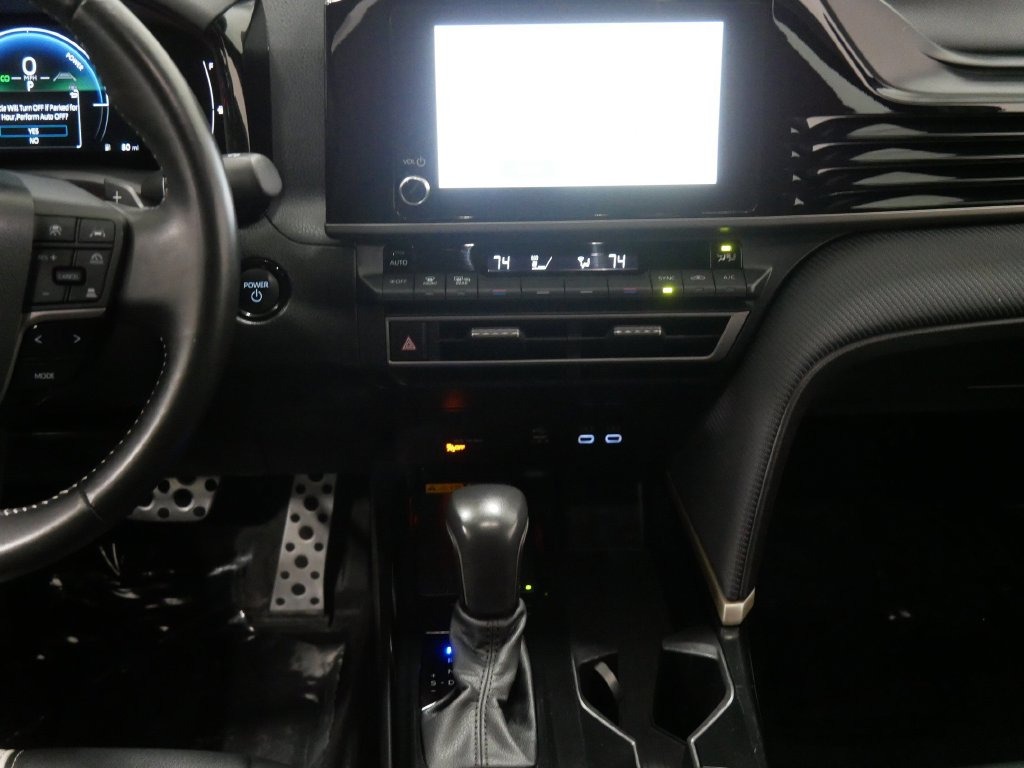 2025 Toyota CAMRY SE in Saint Joseph, Minnesota - Photo 22