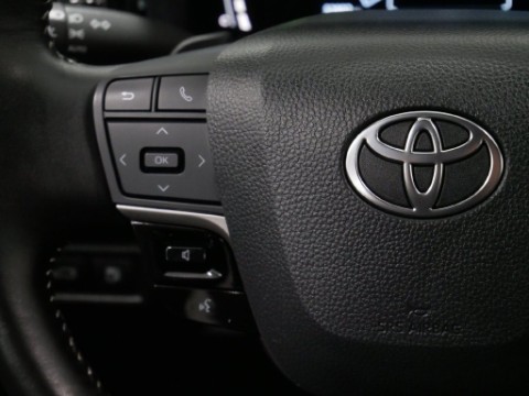 2025 Toyota CAMRY SE in Saint Joseph, Minnesota - Photo 24