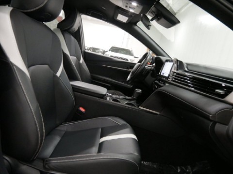 2025 Toyota CAMRY SE in Saint Joseph, Minnesota - Photo 29