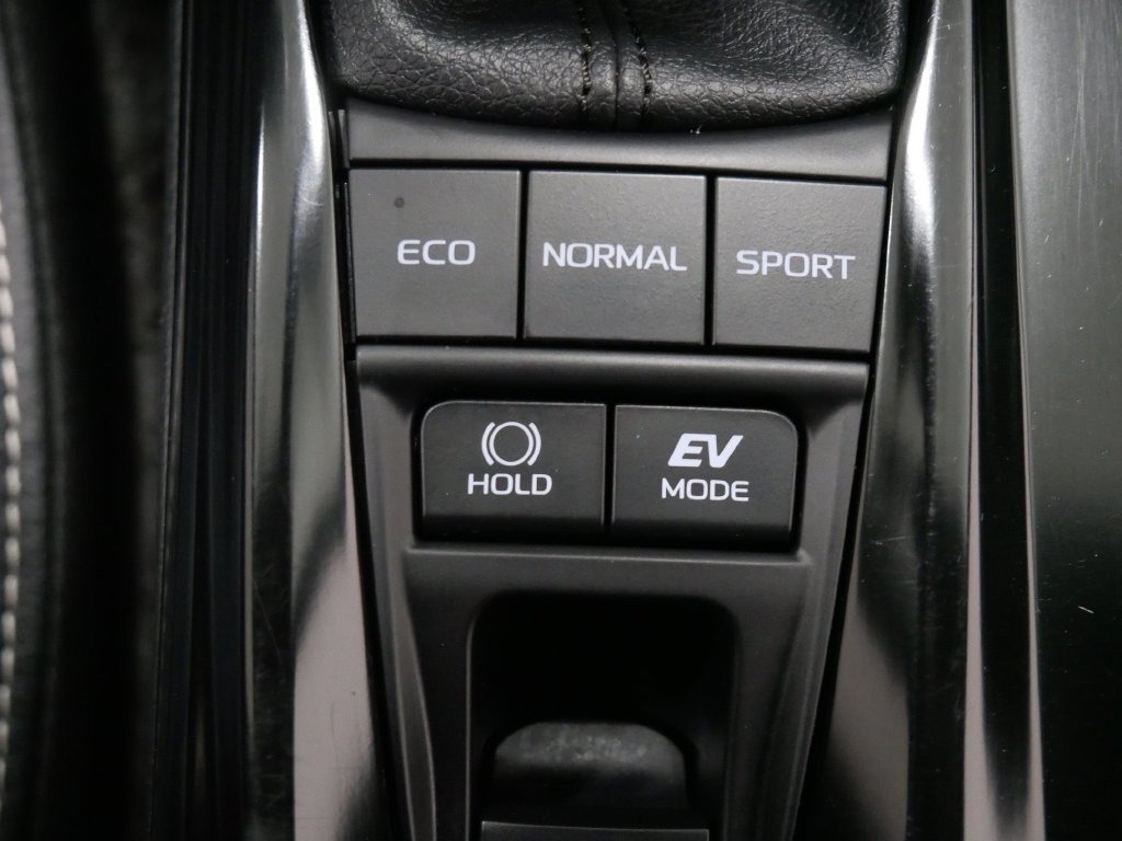 2025 Toyota CAMRY SE in Saint Joseph, Minnesota - Photo 36