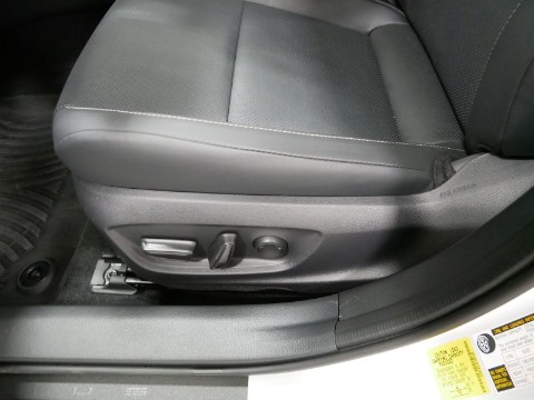 2026 Toyota PRIUS PLUG-IN HYBRID NIGHTSHADE in Saint Joseph, Minnesota - Photo 15