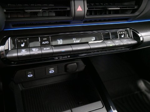 2026 Toyota PRIUS PLUG-IN HYBRID NIGHTSHADE in Saint Joseph, Minnesota - Photo 35