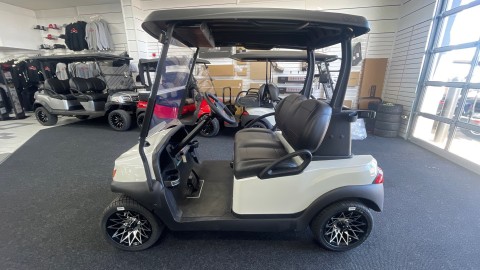 2021 Club Car Onward  2 Passenger HP Lithium Ion in Saint Joseph, Minnesota - Photo 2