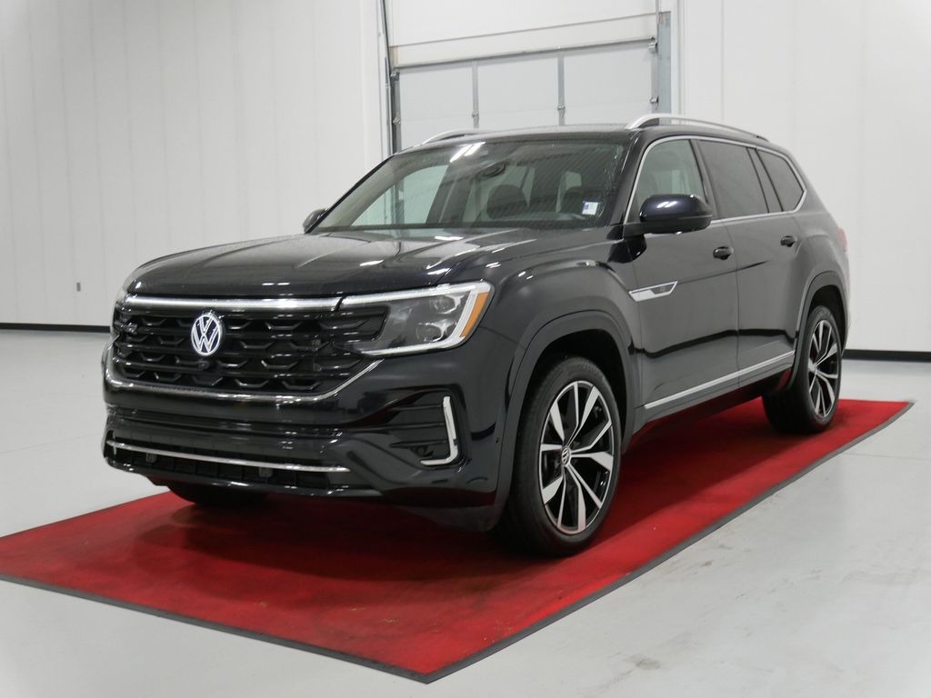 2025 Volkswagen ATLAS 2.0T SEL PREMIUM R-LINE in Saint Joseph, Minnesota - Photo 4