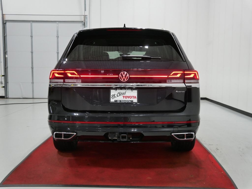 2025 Volkswagen ATLAS 2.0T SEL PREMIUM R-LINE in Saint Joseph, Minnesota - Photo 8