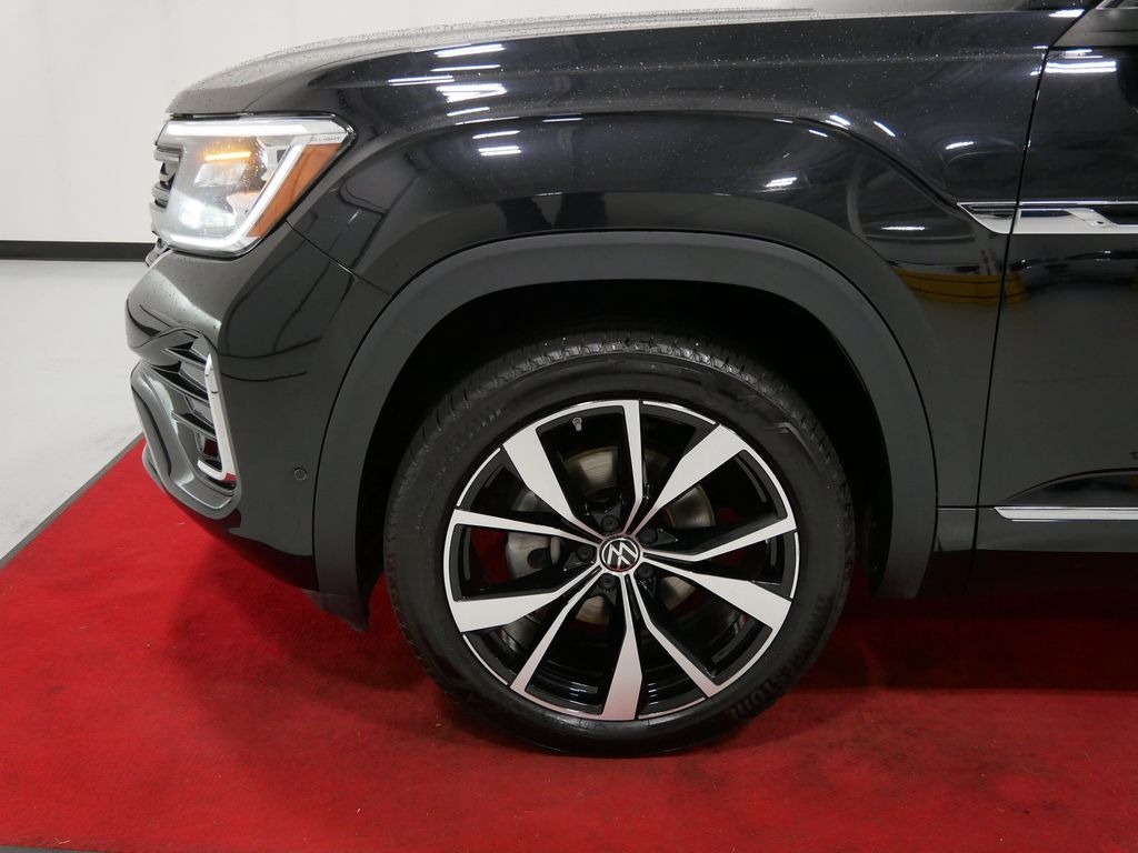 2025 Volkswagen ATLAS 2.0T SEL PREMIUM R-LINE in Saint Joseph, Minnesota - Photo 12