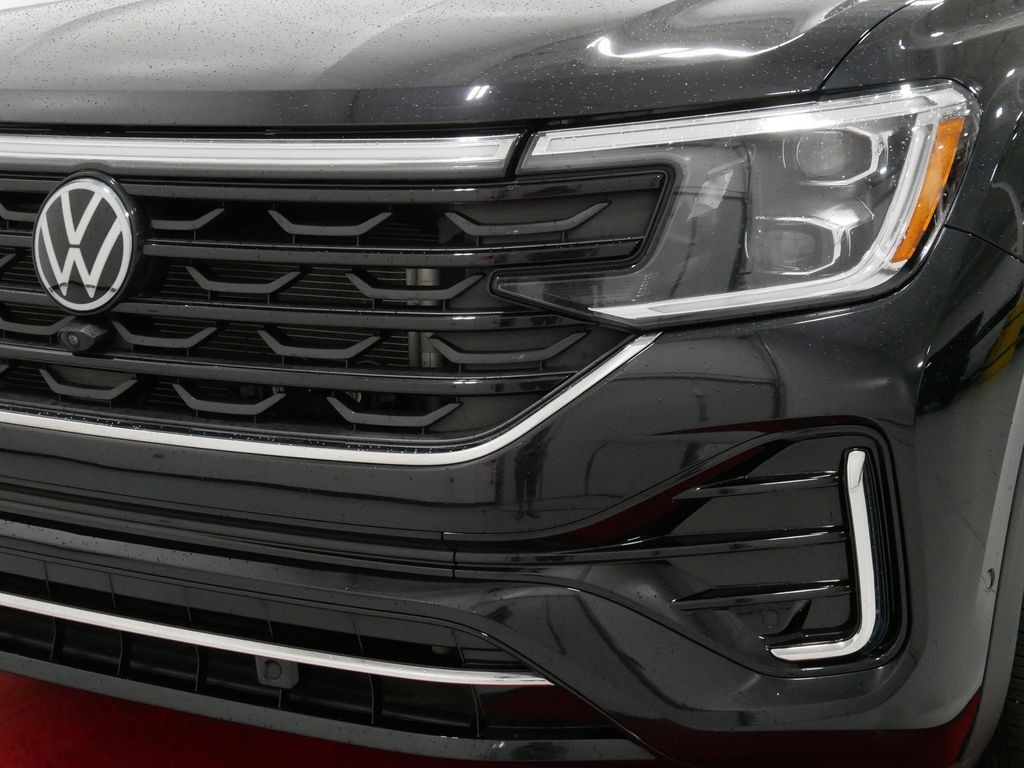 2025 Volkswagen ATLAS 2.0T SEL PREMIUM R-LINE in Saint Joseph, Minnesota - Photo 13