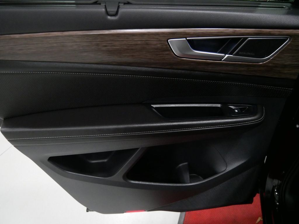 2025 Volkswagen ATLAS 2.0T SEL PREMIUM R-LINE in Saint Joseph, Minnesota - Photo 21