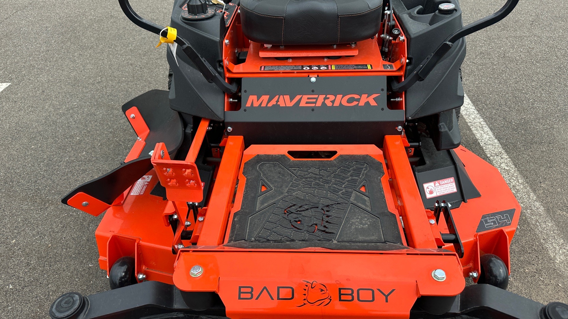 2026 Bad Boy Mowers Maverick 54 in. Kawasaki FS730 24 hp in Saint Joseph, Minnesota - Photo 11