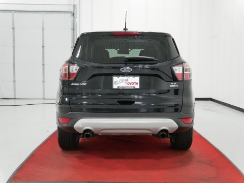 2017 Ford ESCAPE SE in Saint Joseph, Minnesota - Photo 8