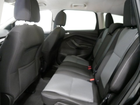 2017 Ford ESCAPE SE in Saint Joseph, Minnesota - Photo 19