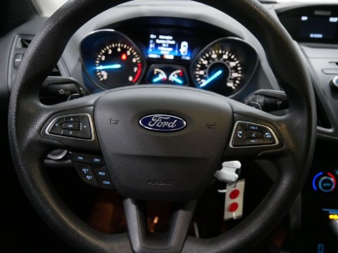 2017 Ford ESCAPE SE in Saint Joseph, Minnesota - Photo 23