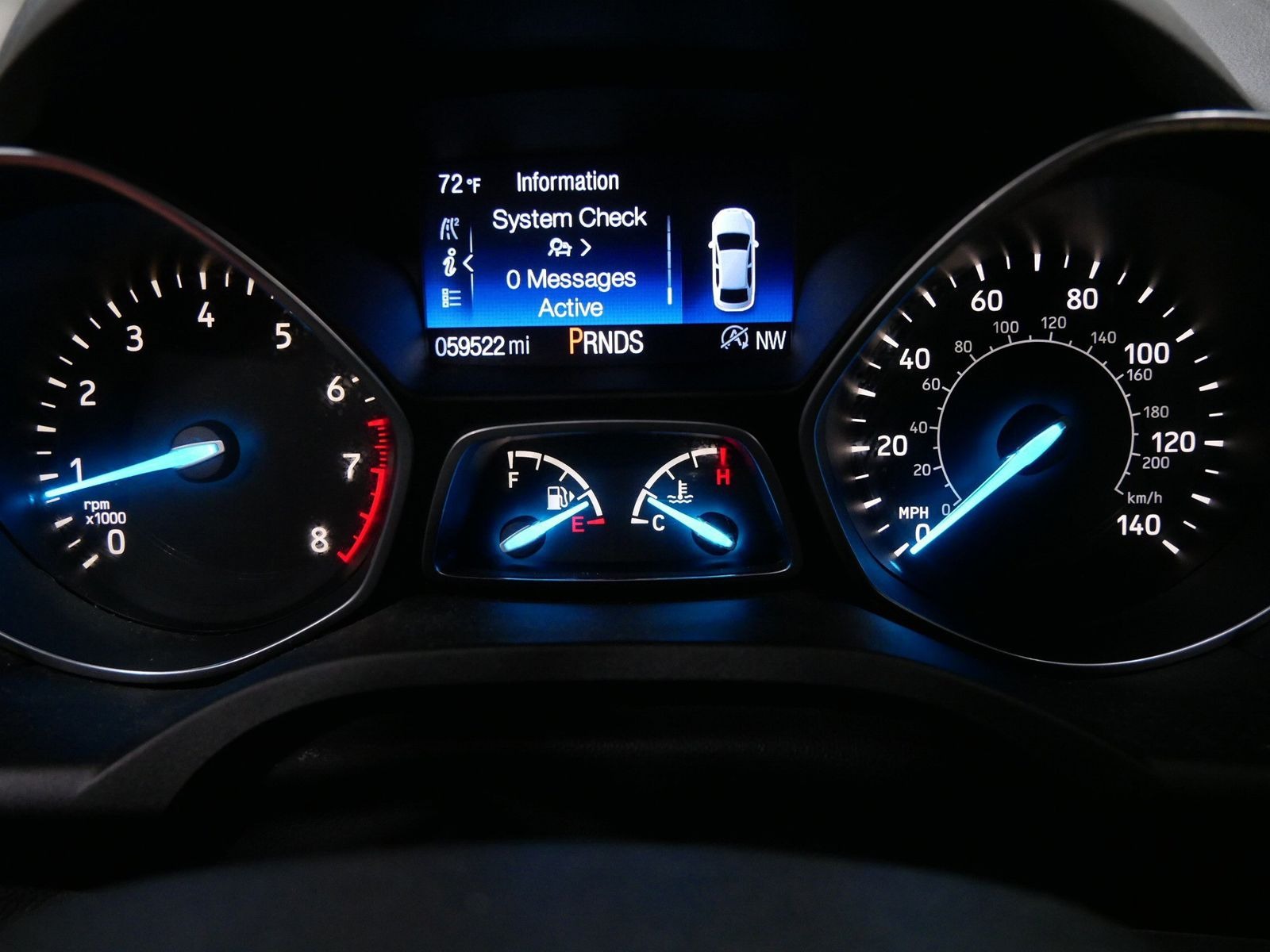 2017 Ford ESCAPE SE in Saint Joseph, Minnesota - Photo 31