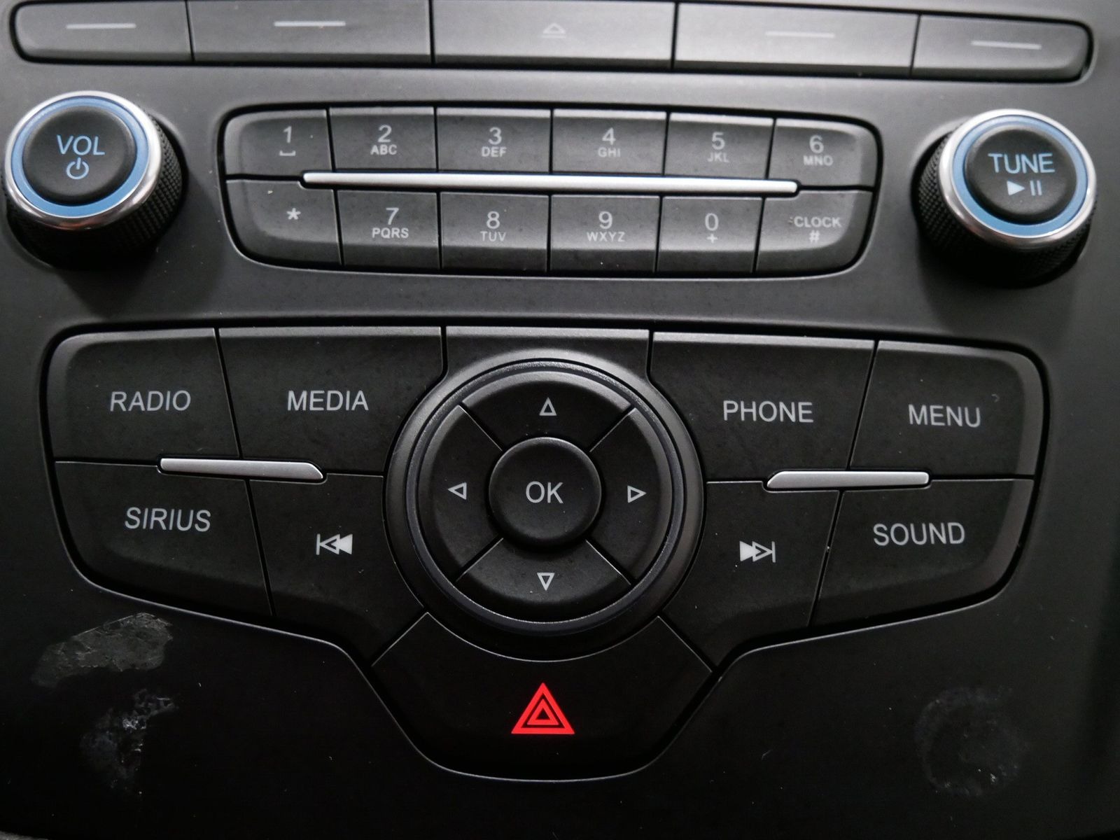 2017 Ford ESCAPE SE in Saint Joseph, Minnesota - Photo 33