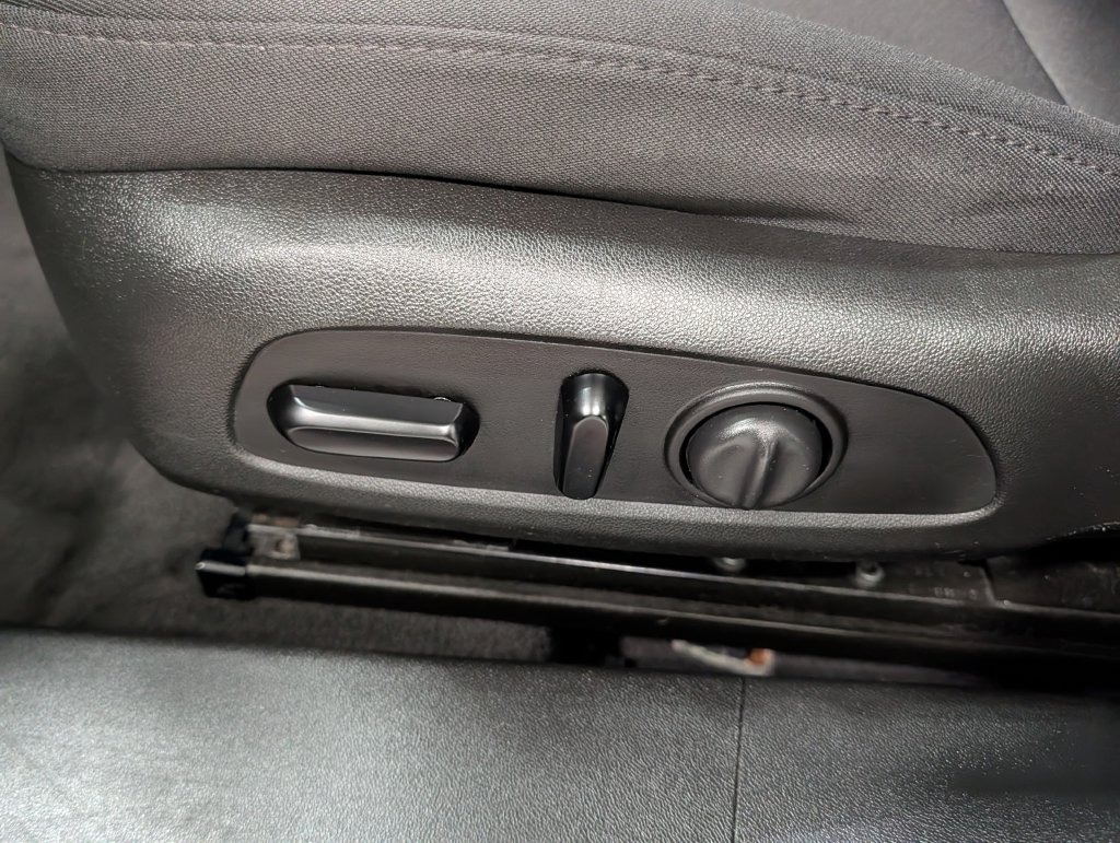2021 Chevrolet MALIBU LT in Saint Joseph, Minnesota - Photo 15
